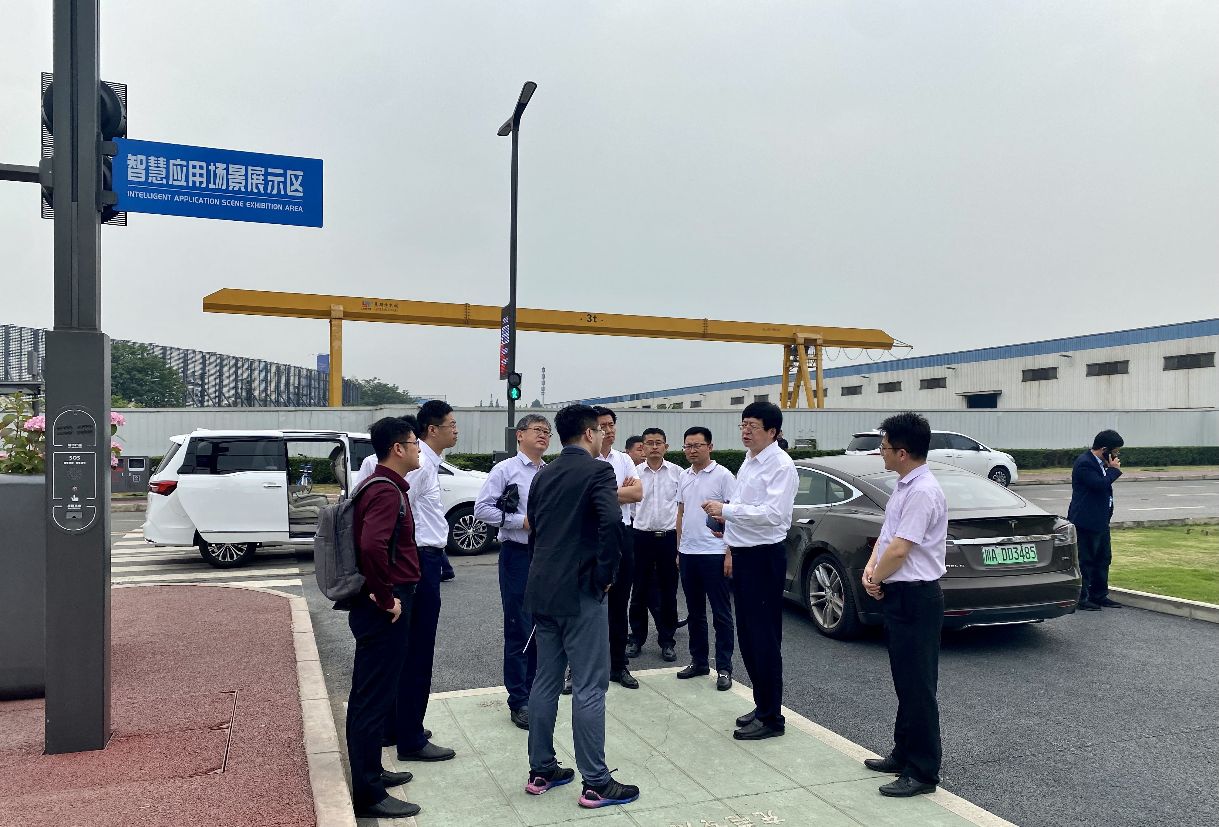 青岛市领导一行莅临吃瓜91
考察共商合作新模式
